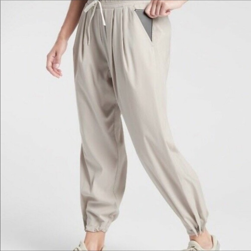 Athleta revive pants yoga joggers size 10T